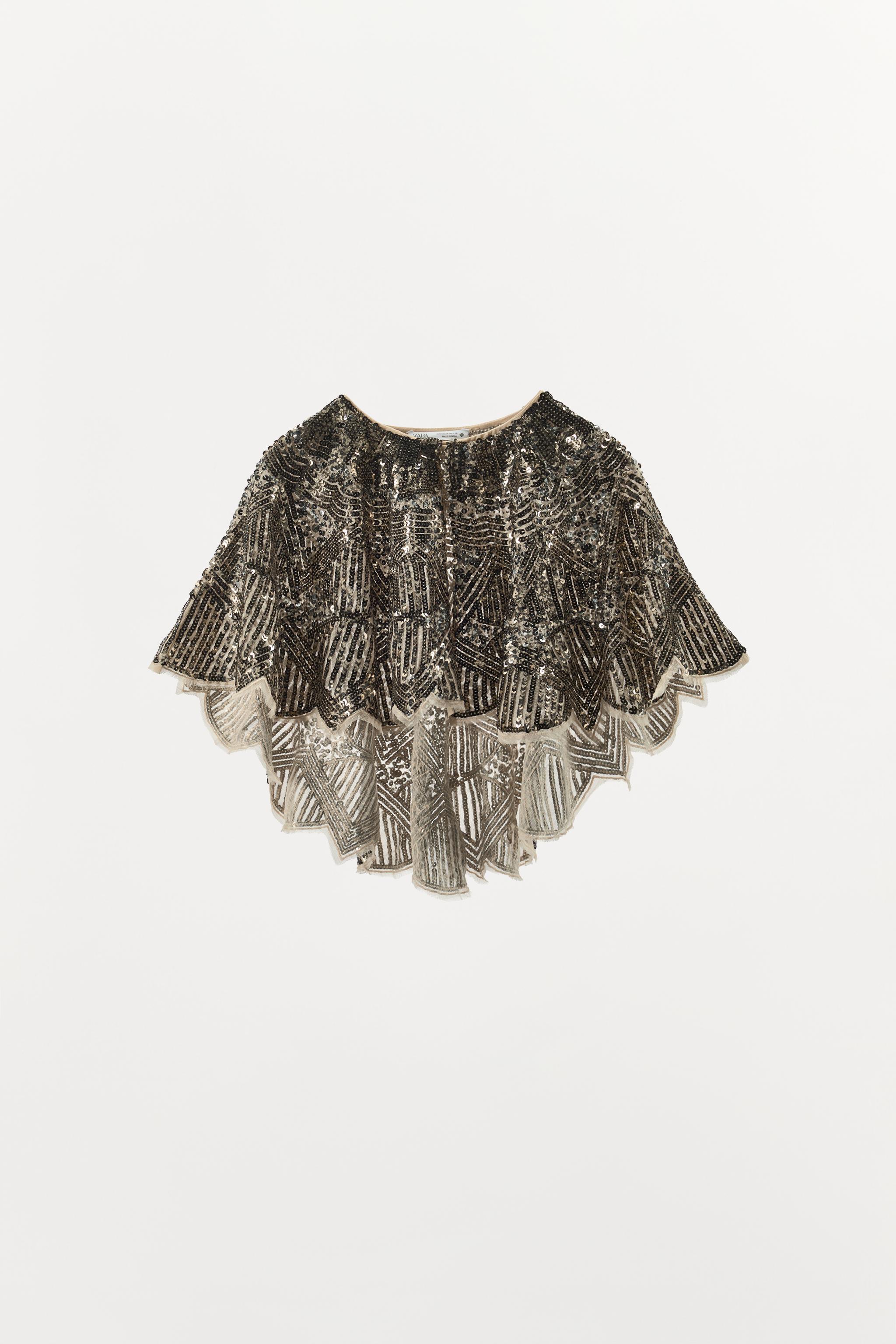 CAPE BRODÉE PAILLETTES